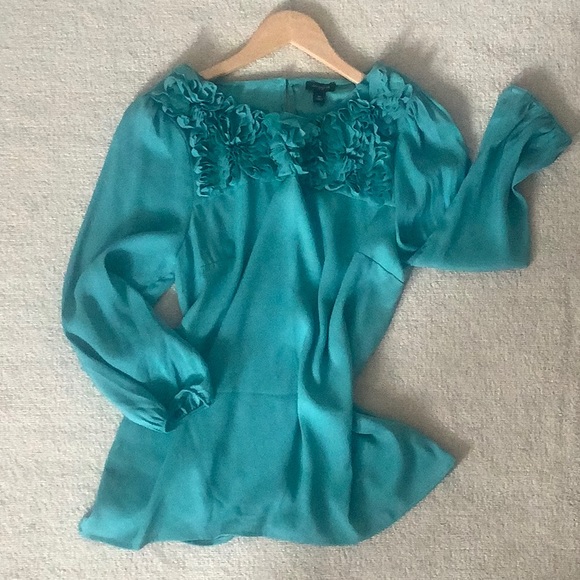 Ann Taylor Blouse - Picture 2 of 8